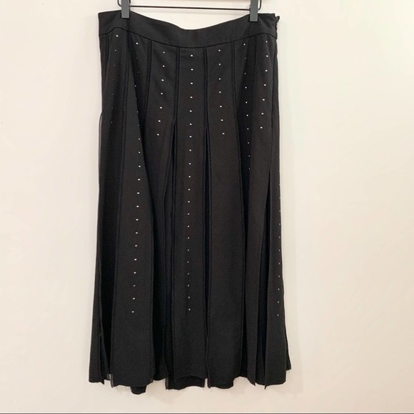 NWT GUESS Black Studded Lita Flyaway Midi Skirt - Picture 3 of 10